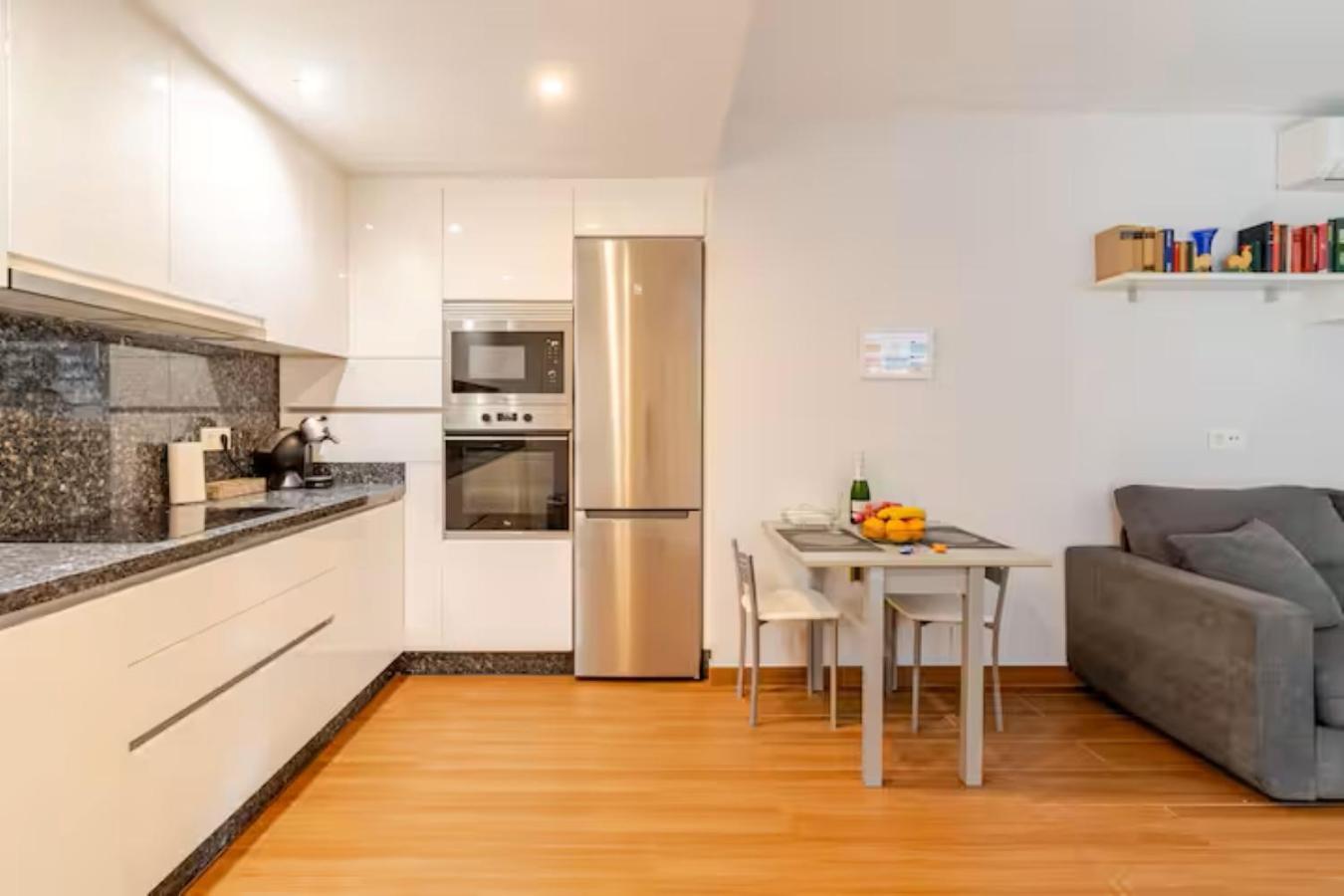 Acogedor En El Centro Con Muchas Comodidades Apartemen Marbella